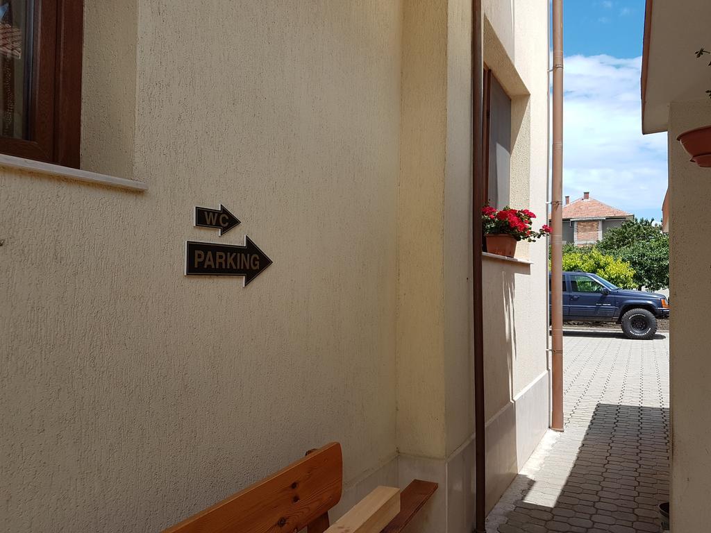 Guest House Markovi Aheloy Eksteriør billede